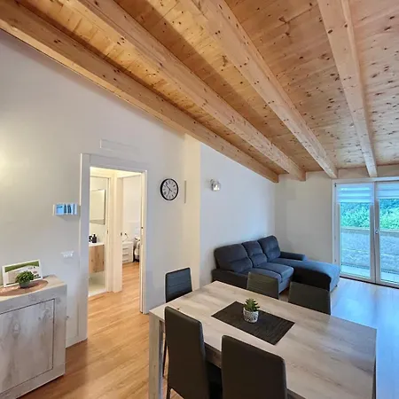 Attico Apartamento *